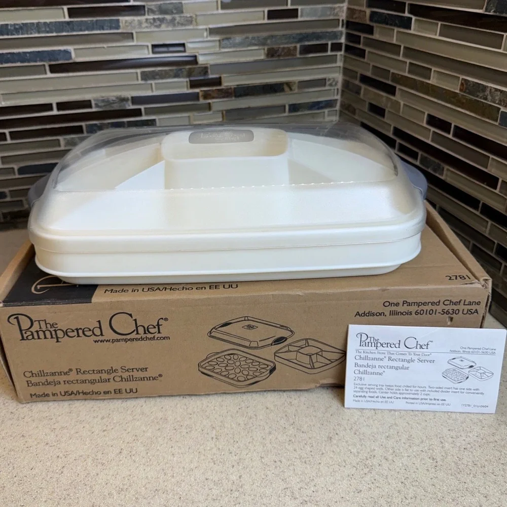 Pampered Chef Chillzanne Rectangle Server 2781 Egg Tray/ Veggie Platter Complete